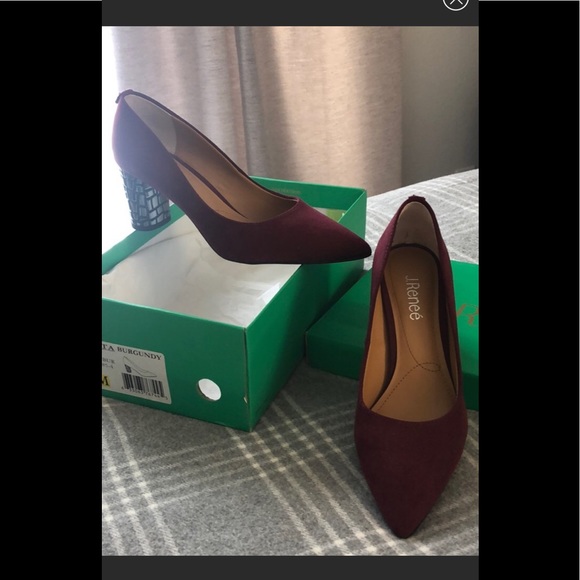 J. Renne’ Suede burgundy shoes with unique silver design - Picture 7 of 7